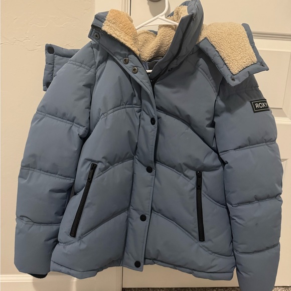 Roxy Jackets & Blazers - Roxy Women's Light Blue Puffer Jacket
